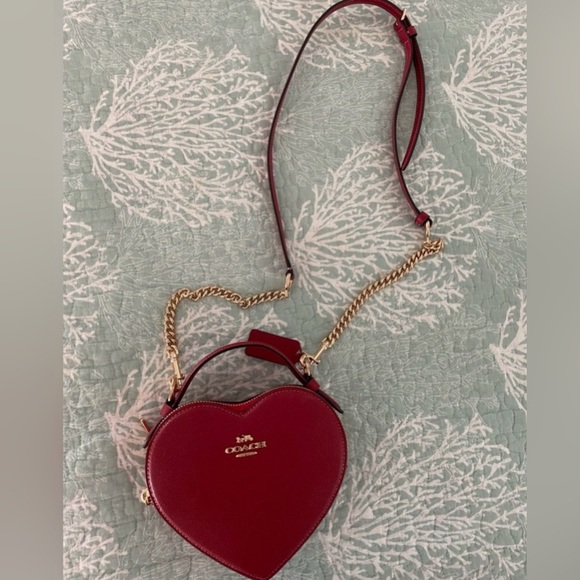 Coach heart ❤️ bag - Picture 5 of 11